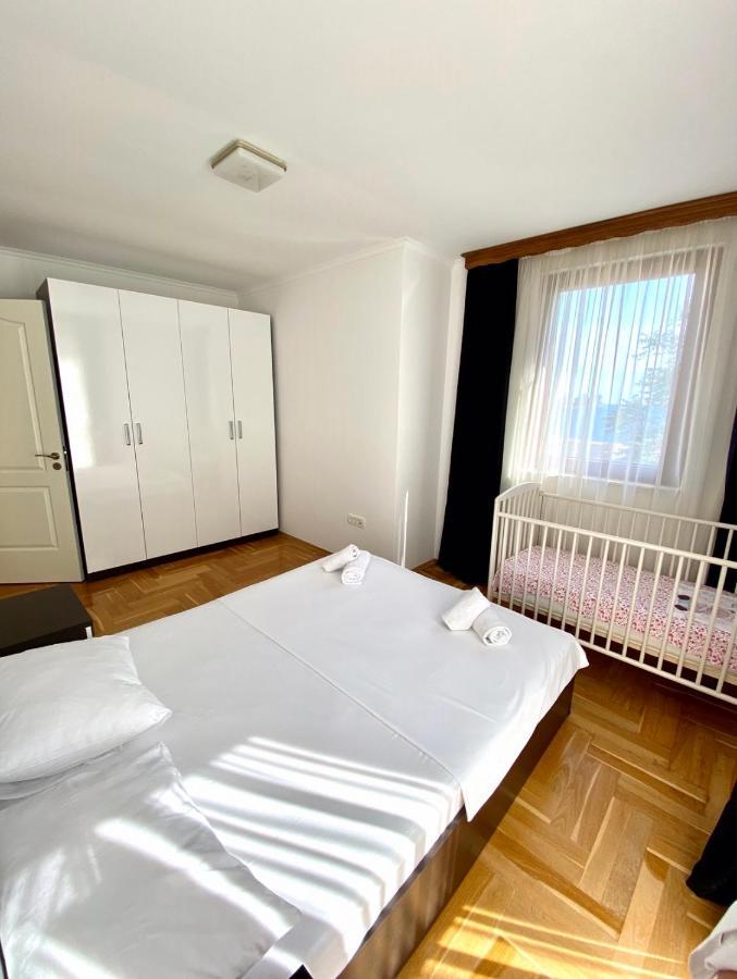 Apartments First Line Petrovac Buitenkant foto