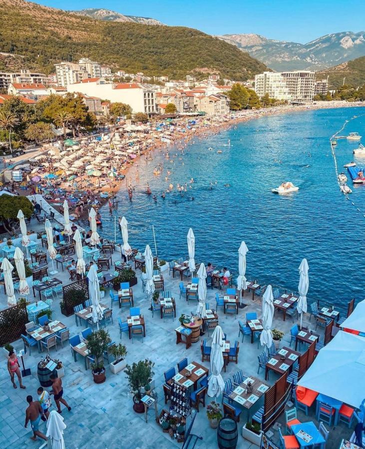 Apartments First Line Petrovac Buitenkant foto