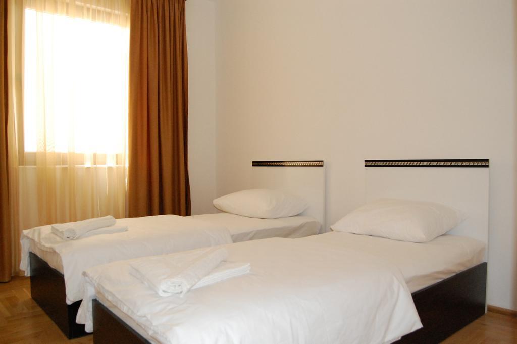 Apartments First Line Petrovac Kamer foto