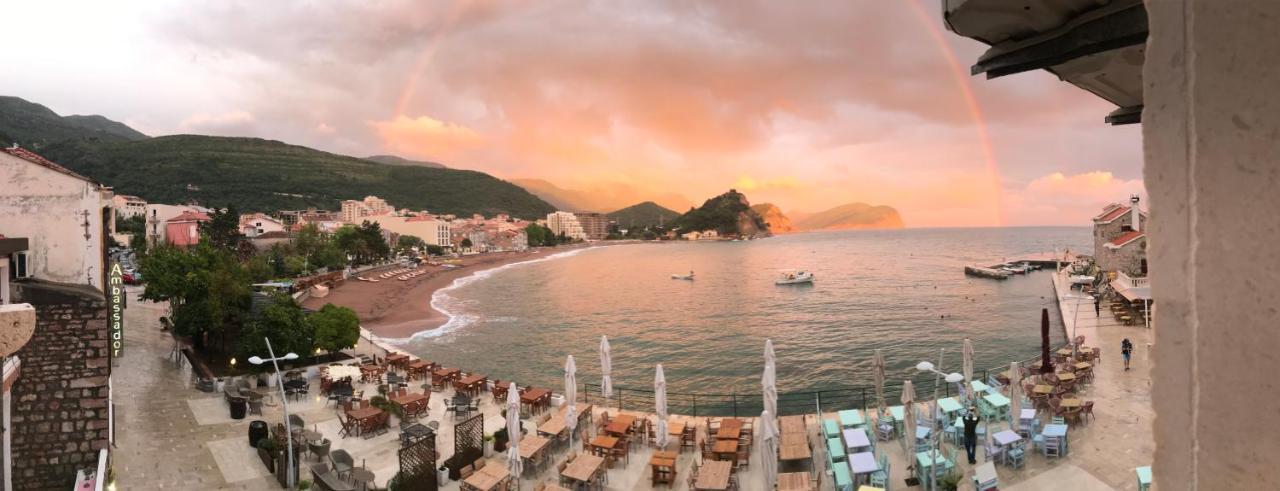 Apartments First Line Petrovac Buitenkant foto